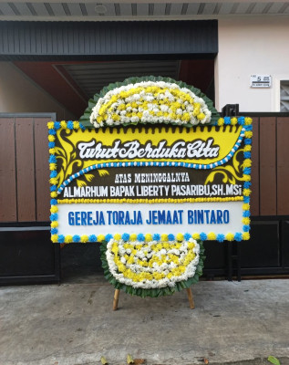 Papan Bunga Duka di Pinang Belapis
